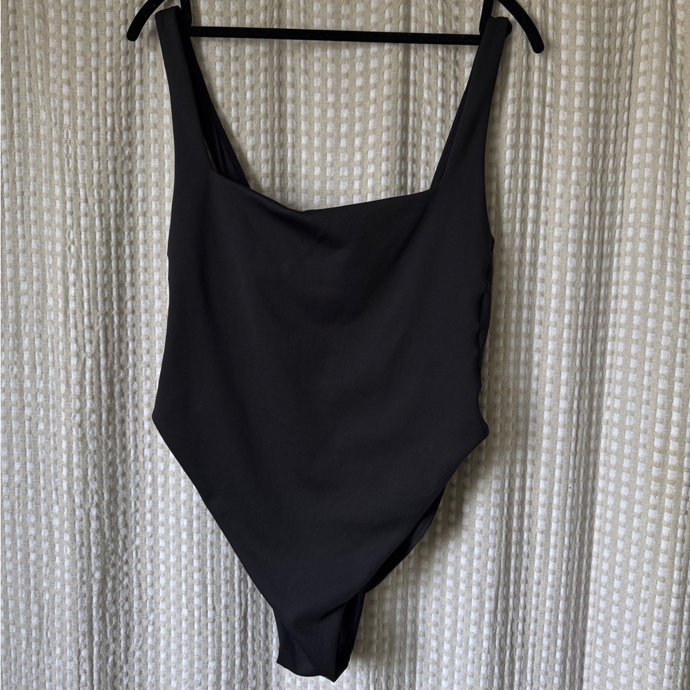 Left On Friday Black One-Piece Swimsuit XXL “Streamline”